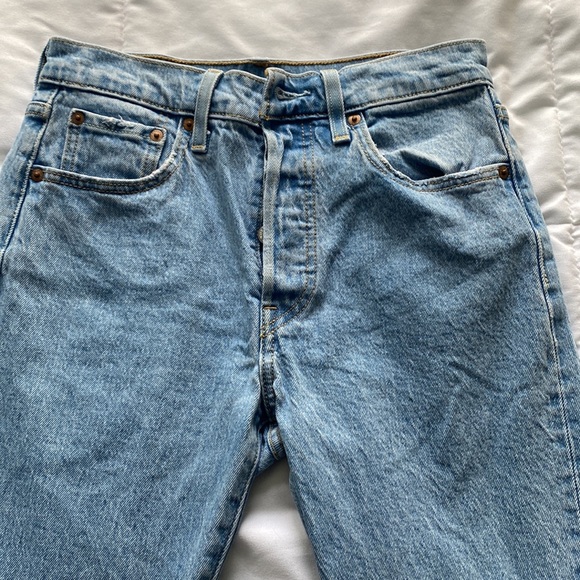 501 Levi straight leg jeans - Picture 2 of 5